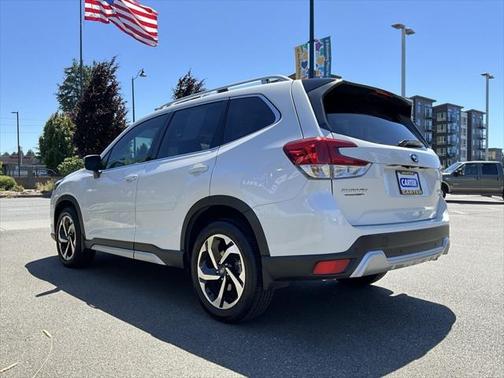 2024 Subaru Forester Touring