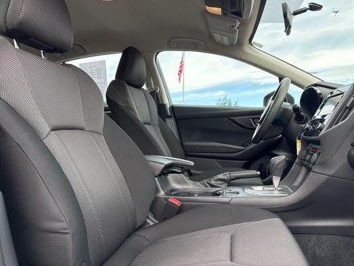 2018 Subaru Impreza 2.0i