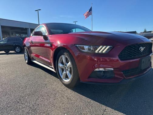 2015 Ford Mustang EcoBoost