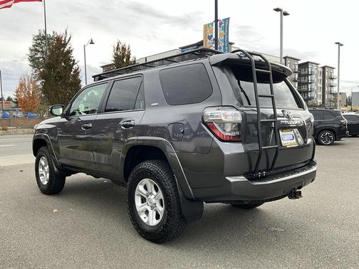 2018 Toyota 4Runner SR5