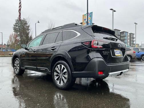 Crystal Black Silica 2024 Subaru Outback Touring XT