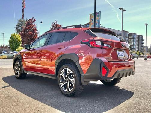 Sun Blaze Pearl 2025 Subaru Crosstrek Premium