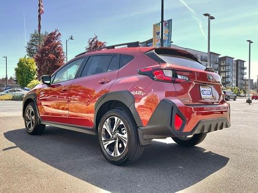 Sun Blaze Pearl 2025 Subaru Crosstrek Premium
