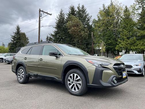 2025 Subaru Outback Premium