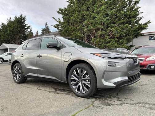 2026 Subaru Solterra Limited