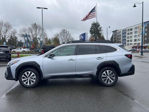 Ice Silver Metallic 2025 Subaru Outback Premium