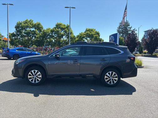 Magnetite Gray Metallic 2024 Subaru Outback Premium