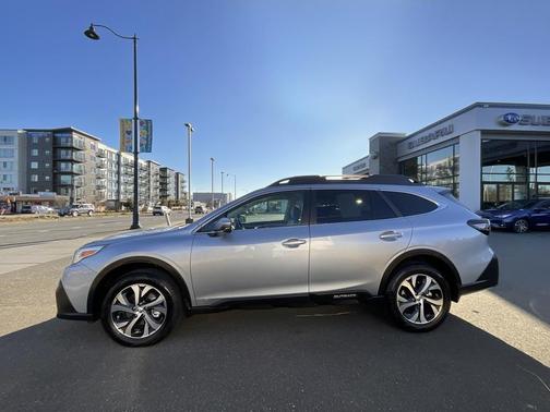 2021 Subaru Outback Limited XT