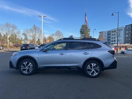 2021 Subaru Outback Limited XT
