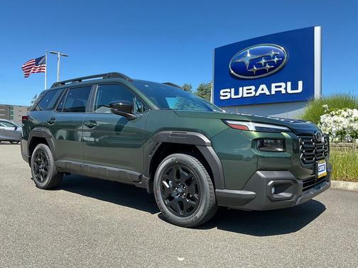 Deep Emerald Green Pearl Paint 2026 Subaru Outback Limited