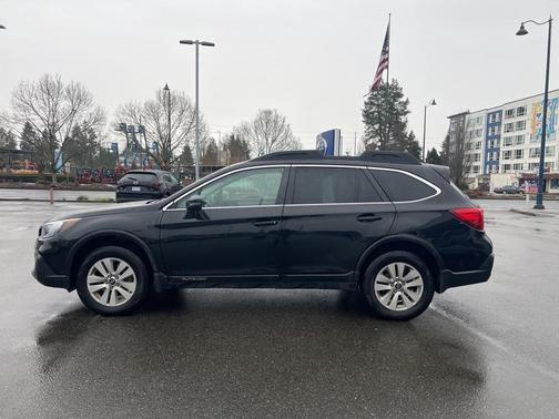 2018 Subaru Outback 2.5i Premium