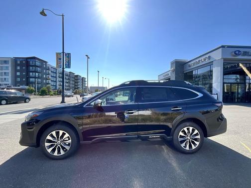 2025 Subaru Outback Touring XT