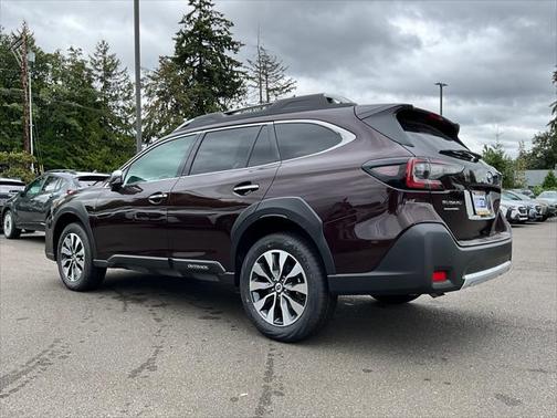 2025 Subaru Outback Touring XT