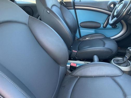 2011 MINI Cooper S Countryman Base