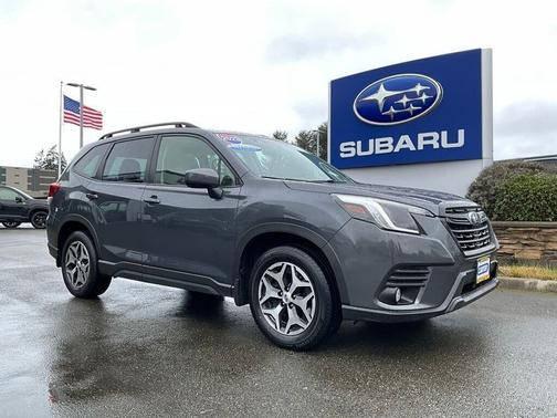 2023 Subaru Forester Premium