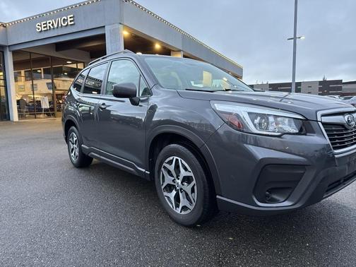 2020 Subaru Forester Premium