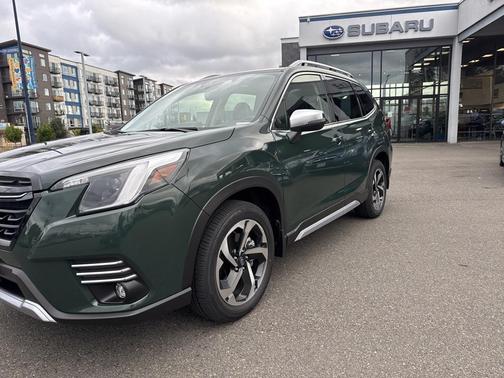 2023 Subaru Forester Touring