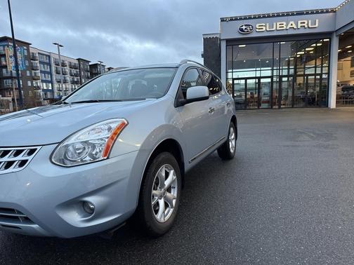 2011 Nissan Rogue SV