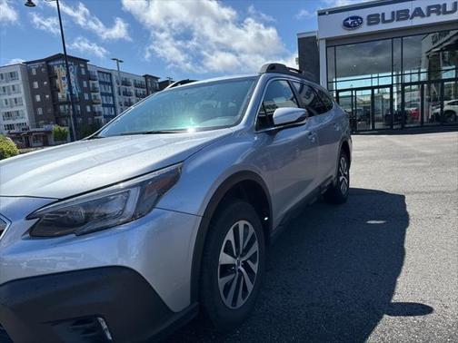 2022 Subaru Outback Premium
