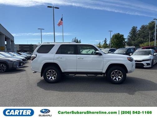 Super White 2016 Toyota 4Runner SR5