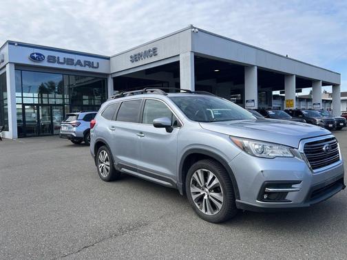 Ice Silver Metallic 2020 Subaru Ascent Limited 7-Passenger