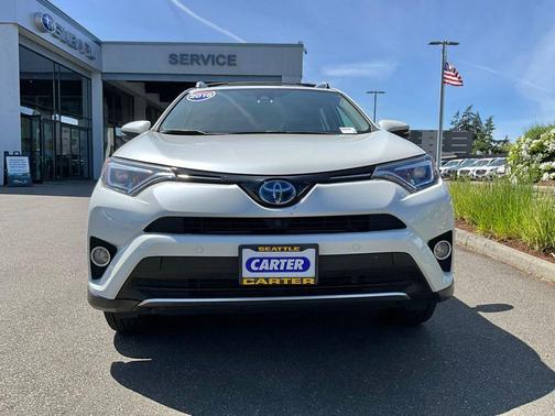 Blizzard Pearl 2016 Toyota RAV4 Hybrid Limited