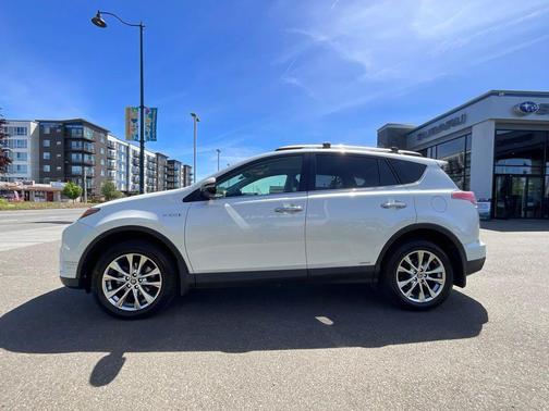 Blizzard Pearl 2016 Toyota RAV4 Hybrid Limited