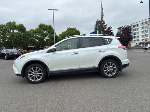 Blizzard Pearl 2016 Toyota RAV4 Hybrid Limited