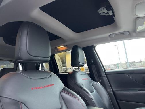 2016 Jeep Renegade Trailhawk