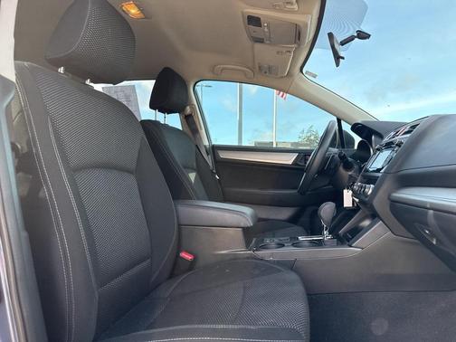 2018 Subaru Outback 2.5i