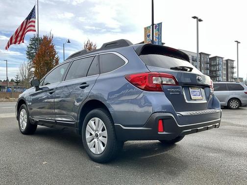 2018 Subaru Outback 2.5i