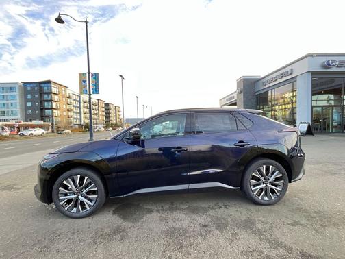 Midnight Tide Mica Paint 2026 Subaru Solterra Limited