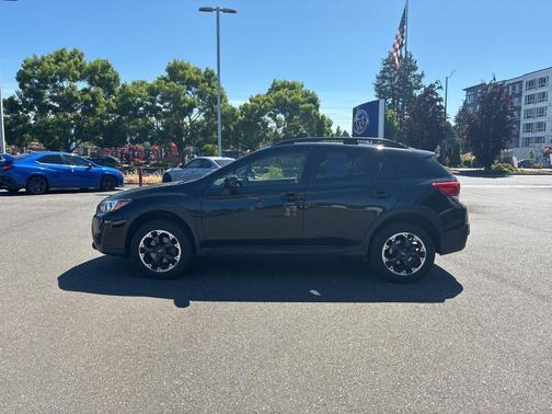 Crystal Black Silica 2023 Subaru Crosstrek Premium