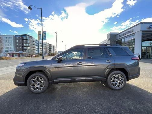 Magnetite Gray Metallic 2026 Subaru Outback Premium
