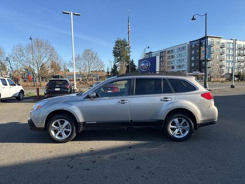 2014 Subaru Outback 3.6R Limited