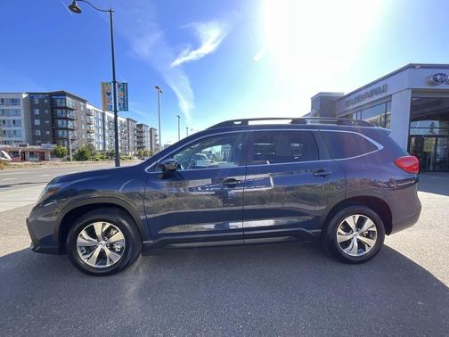 2024 Subaru Ascent Premium 7-Passenger