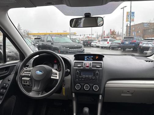 2015 Subaru Forester 2.5i