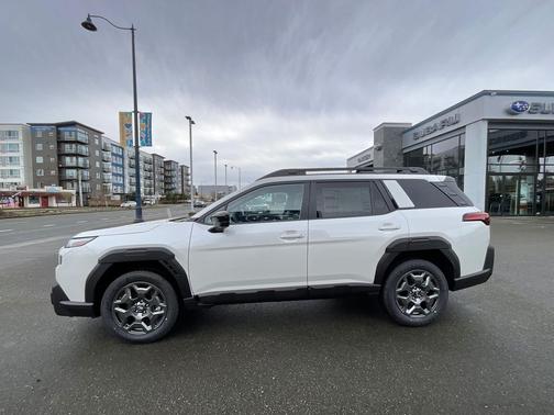 Crystal White Pearl 2026 Subaru Outback Premium