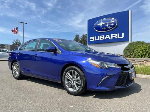 Blue Crush Metallic 2015 Toyota Camry SE