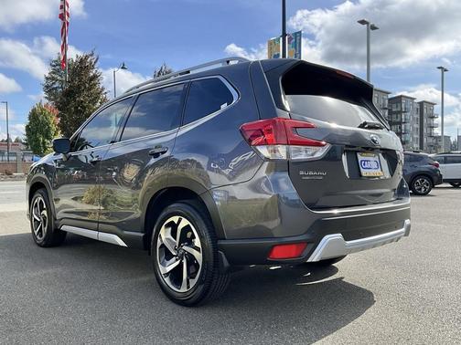 2022 Subaru Forester Touring