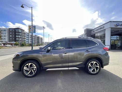 2022 Subaru Forester Touring