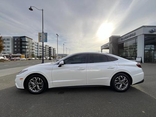 2021 Hyundai SONATA SEL