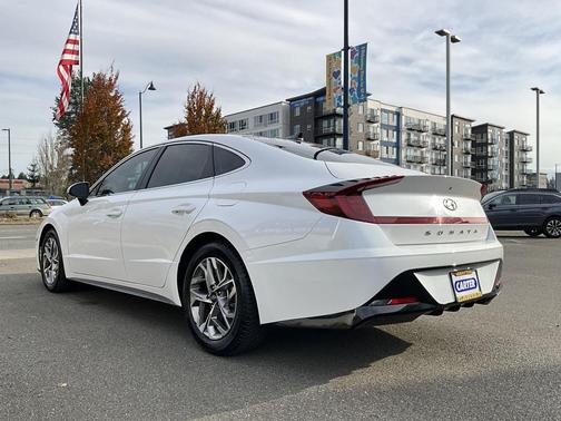 2021 Hyundai SONATA SEL