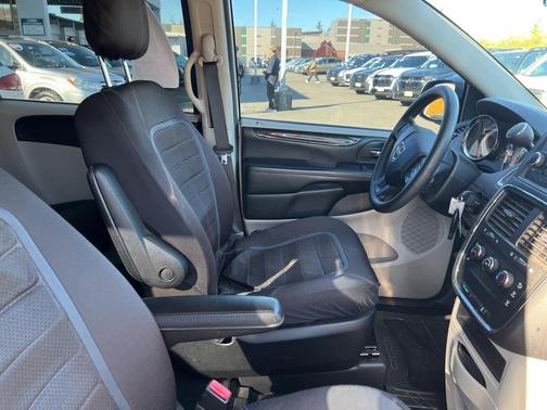 2014 Dodge Grand Caravan AVP/SE