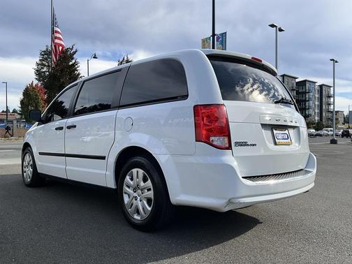2014 Dodge Grand Caravan AVP/SE