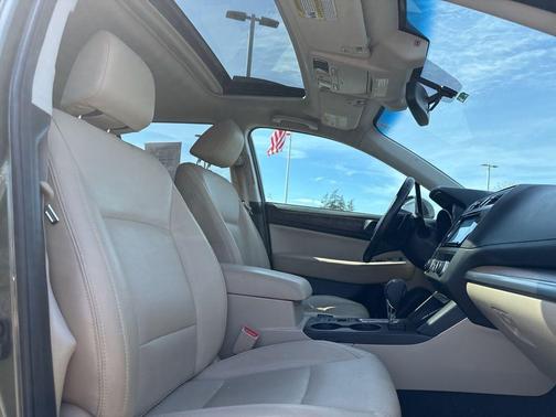 Wilderness Green Metallic 2016 Subaru Outback 2.5i Limited