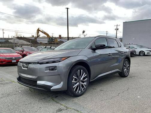 Smoked Carbon 2026 Subaru Solterra Limited