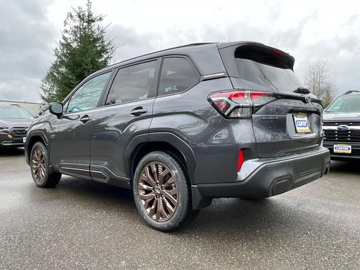Magnetite Gray Metallic 2026 Subaru Forester Hybrid Sport
