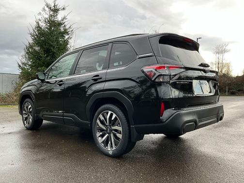 Crystal Black Silica 2026 Subaru Forester Touring