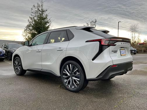 Cosmic White Pearl Paint 2026 Subaru Solterra Limited